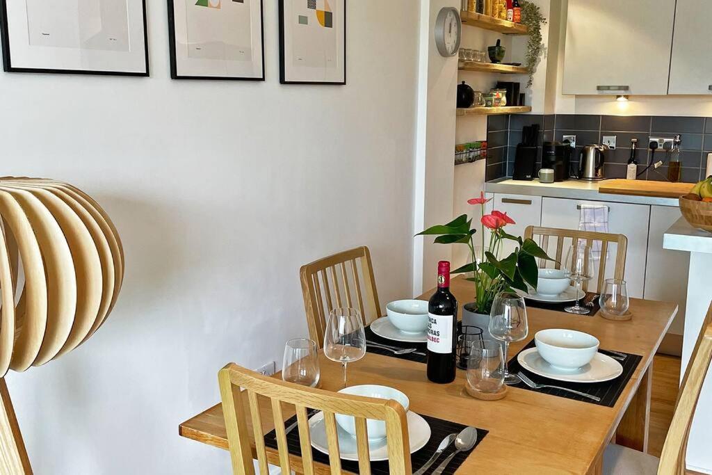 Spacious Private Flat In Centre Apartment Sheffield